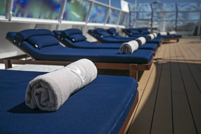 Sun Deck & Sun Beds